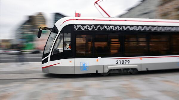 Трамвай на площади Тверская Застава в Москве. Архивное фото