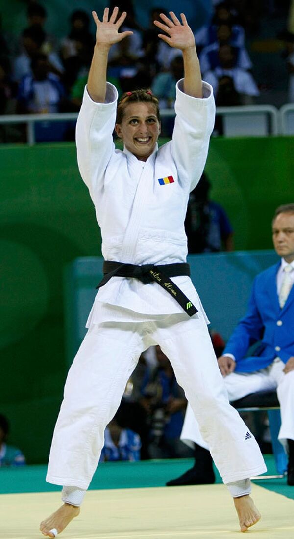 Алина Александра Думитру завоевала золотую медаль в соревнованиях по дзюдо на Олимпийских играх в Пекине