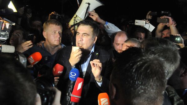 Михаил Саакашвили у пункта пропуска Шегени на украинско-польской границе. 10 сентября 2017