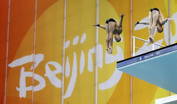Российские прыгуны в воду Глеб Гальперин и Дмитрий Доброскок выиграли бронзу 