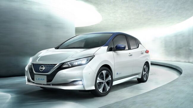 Автомобиль Nissan Leaf 