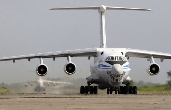 Российский военно-транспортный самолет ИЛ-76. Архив