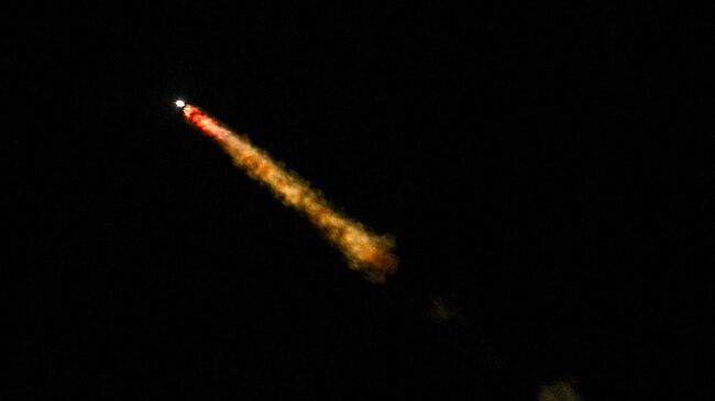 Старт ракеты-носителя Протон-М с телекоммуникационным космическим аппаратом Амазонас-5 с пусковой площадки космодрома Байконур