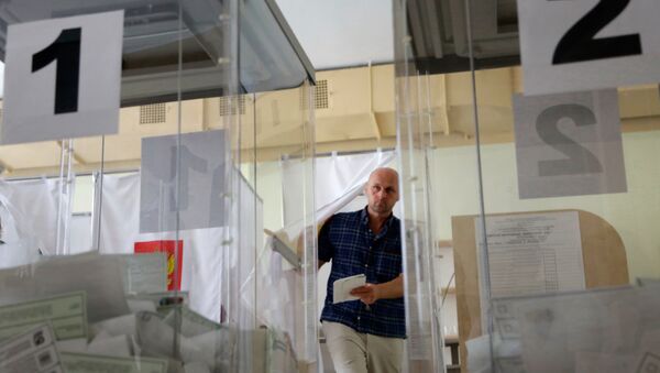 Избирательный участок в Симферополе. Архивное фото