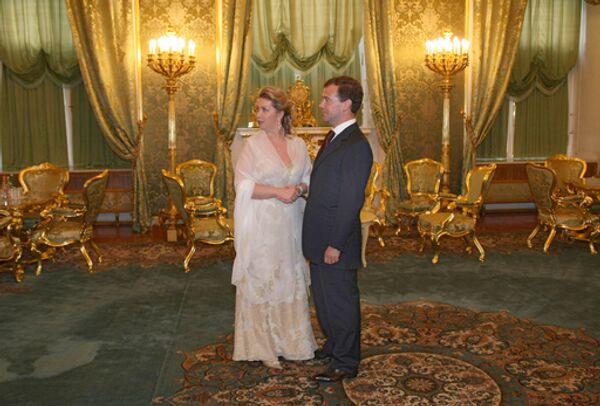 Президент России Дмитрий Медведев с супругой Светланой