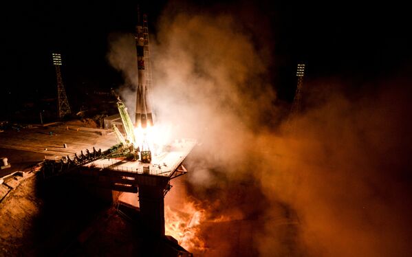 Пуск ракеты-носителя Союз-ФГ с пилотируемым кораблем Союз МС-06. 13 сентября 2017
