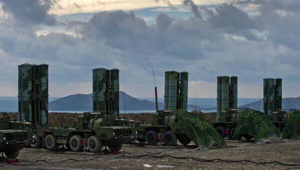 Зенитный ракетный комплекс С-400 Триумф полка противовоздушной обороны в Крыму