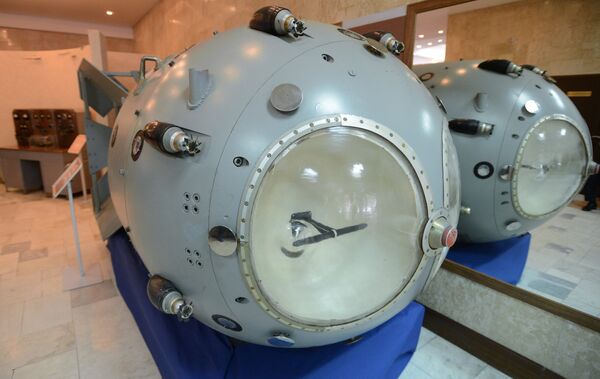 Первая советская атомная бомба РДС-1 в музее РФЯЦ-ВНИИЭФ Первая советская атомная бомба РДС-1 в музее РФЯЦ-ВНИИЭФ