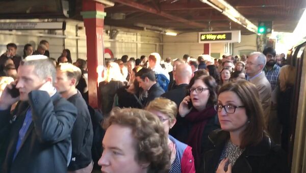 Взрыв в лондонском метро: первые минуты после ЧП и эвакуация пострадавших