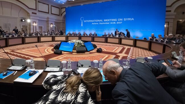 Участники заседания совместной оперативной группы по сирийскому урегулированию на международной встрече в Астане. Архивное фото