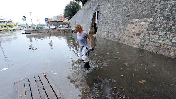 Затопленные улицы Хорватии после сильных осадков. Архивное фото