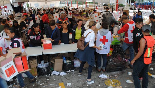 Сбор гуманитарной помощи для пострадавших от землетрясения в Мексике. 22 сентября 2017
