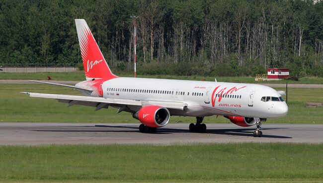 Самолет Boeing 757-200 авиакомпании ВИМ-Авиа. Архивное фото