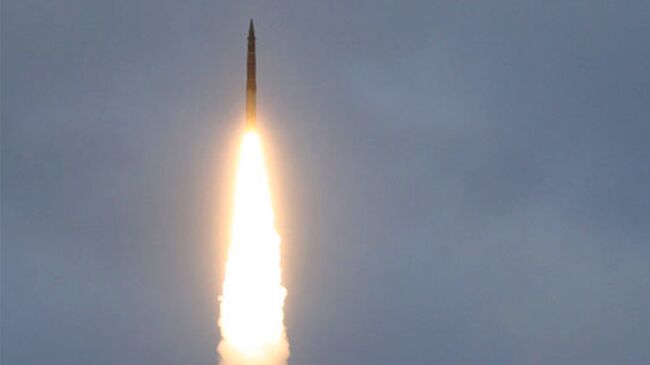 Пуск межконтинентальной баллистической ракеты Тополь. Архивное фото
