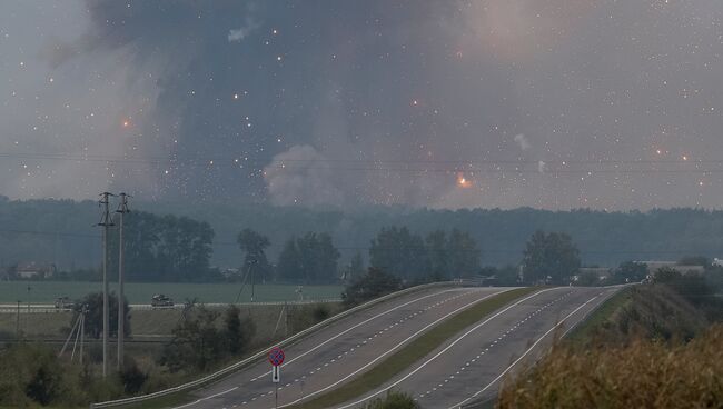 Пожар на военной базе в городе Калиновка в Винницкой области. 27 сентября 2017