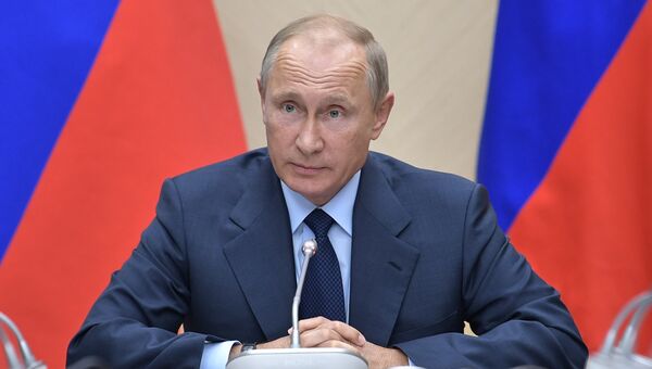 Владимир Путин проводит совещание с членами правительства. 27 сентября 2017