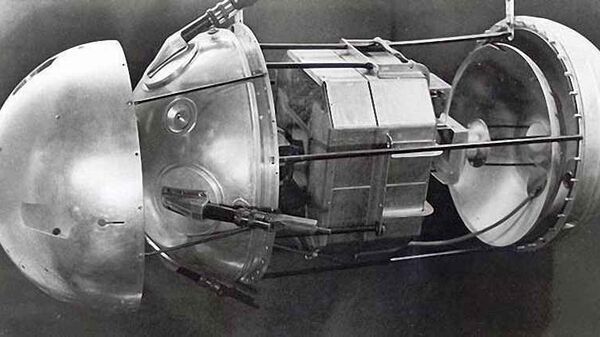 Первый советский искусственный спутник Земли. Архивное фото