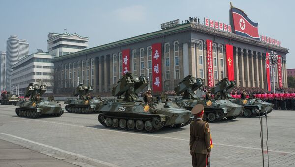 Зенитно-ракетный комплекс Корейской народной армии во время парада в Пхеньяне