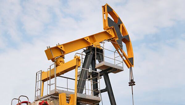 Добыча нефти в России в январе-феврале снизилась на 1,5 миллиона тонн