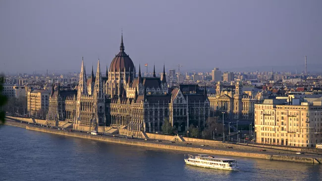 Здание парламента Венгрии в Будапеште. Архивное фото