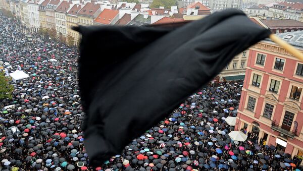 Акция протеста против запрета абортов в Варшаве. Архивное фото