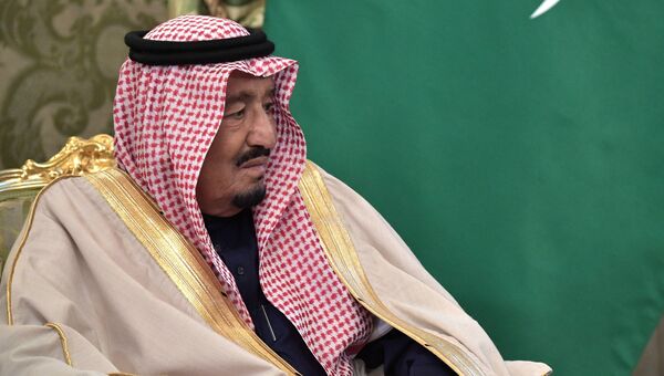 Король Саудовской Аравии Сальман Бен Абдель Азиз Аль Сауд во время встречи с президентом РФ Владимиром Путиным. 5 октября 2017