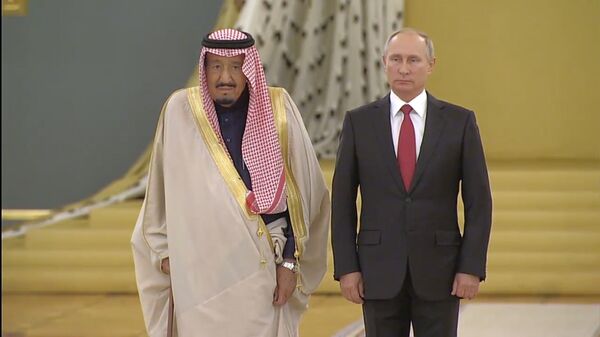 Путин встретился в Кремле с королем Саудовской Аравии Путин встретился в Кремле с королем Саудовской Аравии