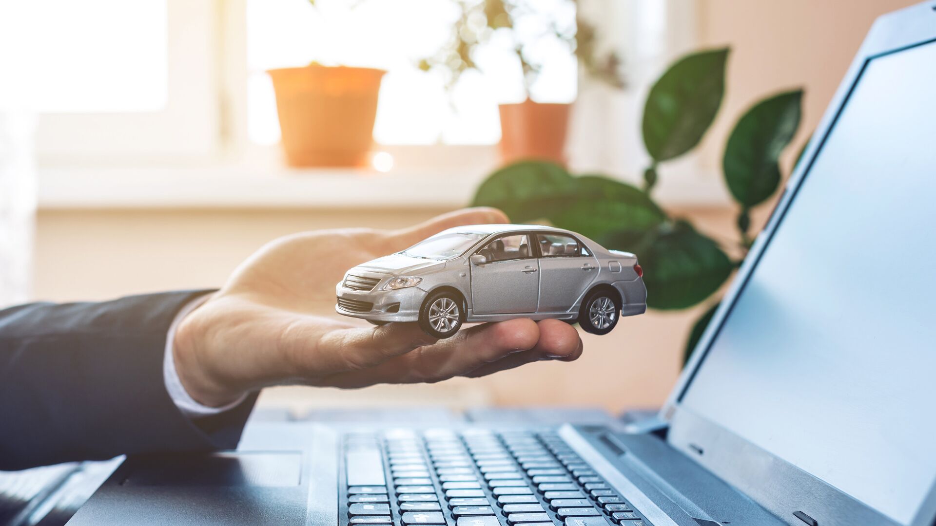 Покупка автомобиля - РИА Новости, 1920, 14.10.2025