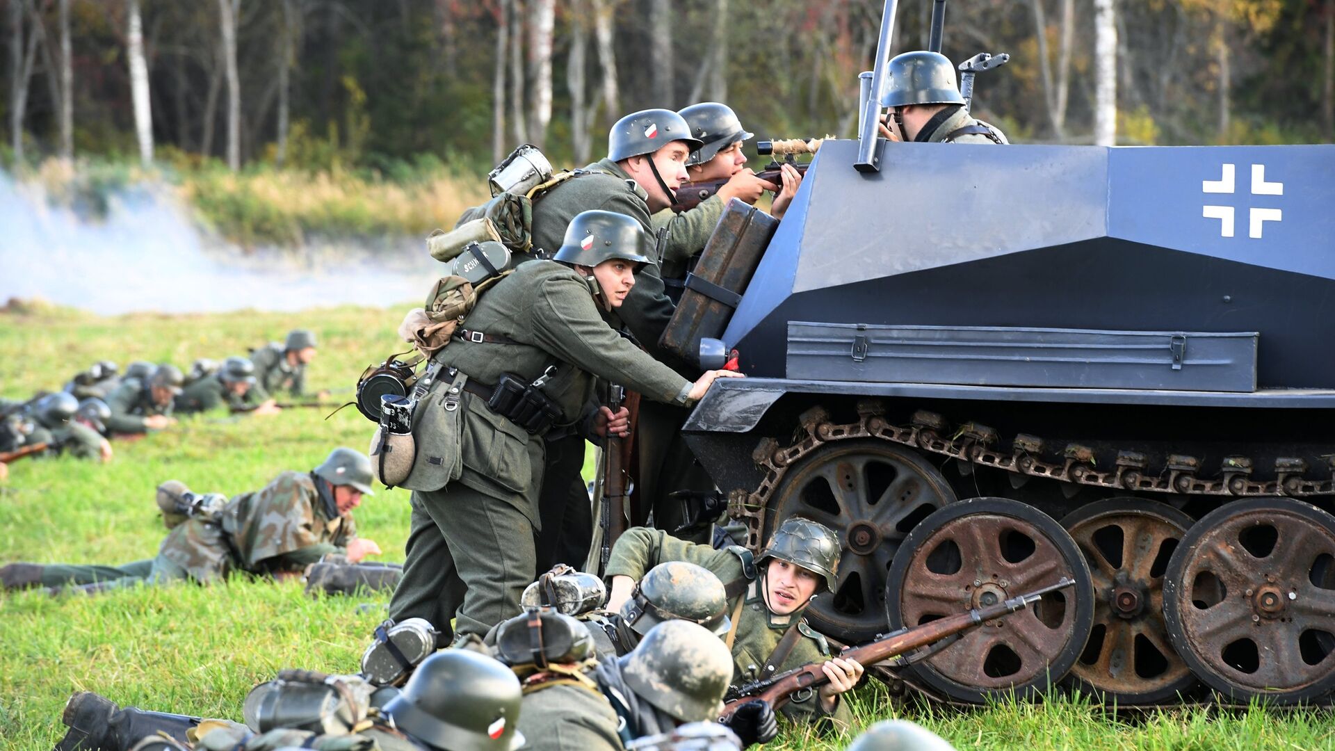 Участники военно-исторической реконструкции событий Великой отечественной войны - РИА Новости, 1920, 28.05.2024