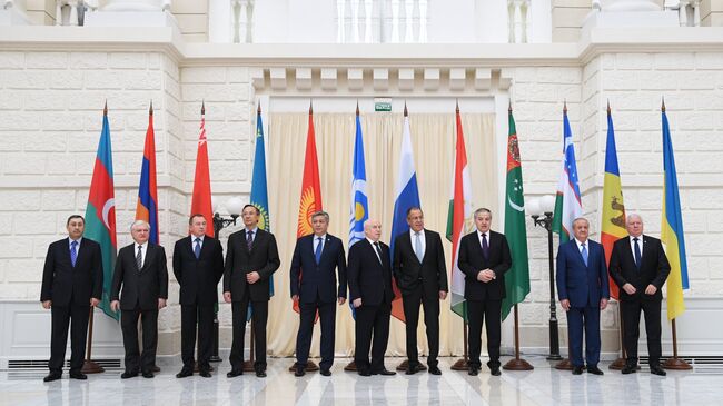 Участники заседания совета министров иностранных дел государств-участников СНГ в Сочи. Архивное фото