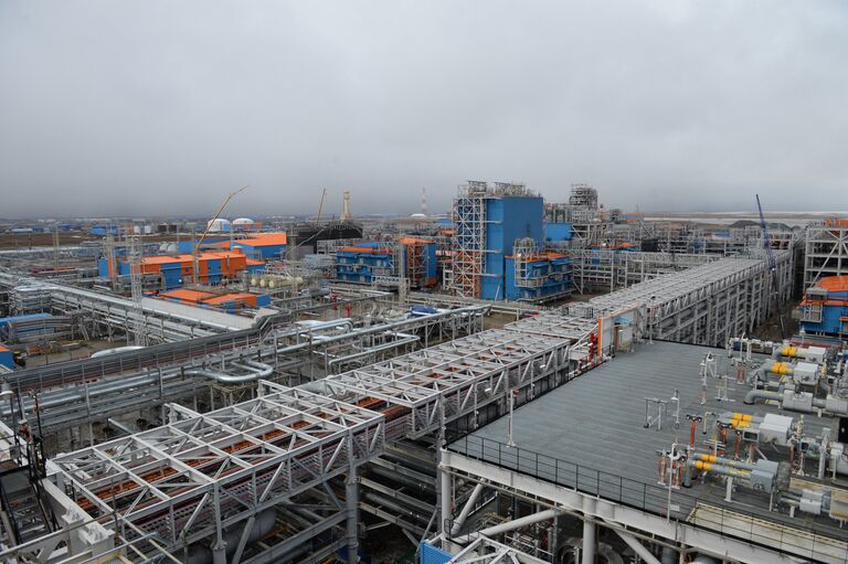 Строительство завода Ямал СПГ и морского порта Сабетта