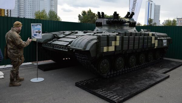 Боевая машина поддержки танков Страж, представленная на выставке Оружие и безопасность в Киеве. Архивное фото