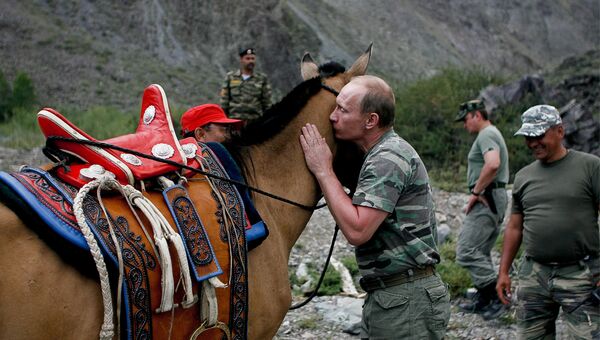 Председатель правительства России Владимир Путин во время пребывания в Тыве