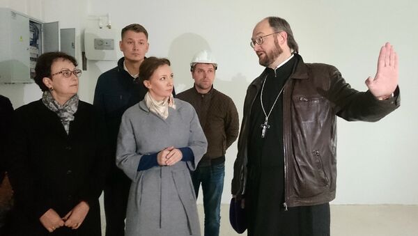 Кузнецова посетила строящийся детский хоспис в Домодедово