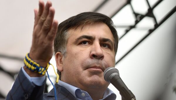 Михаил Саакашвили выступает на акции в Киеве. 17 октября 2017