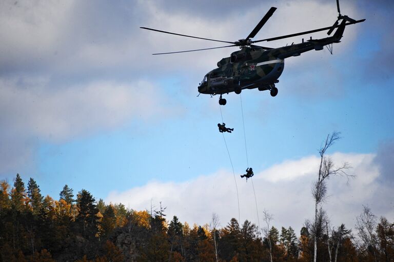 Военнослужащие на тактико-специальных учениях Рельеф-2017 в Забайкальском крае