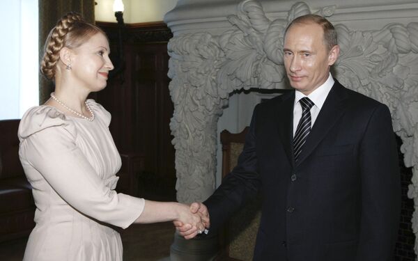Председатель правительства РФ Владимир Путин и премьер-министр Украины Юлия Тимошенко