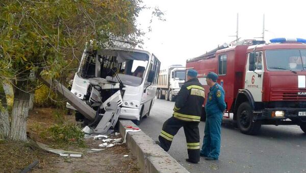 Водитель автобуса врезался в столб в Красноармейском районе. 20 октября 2017