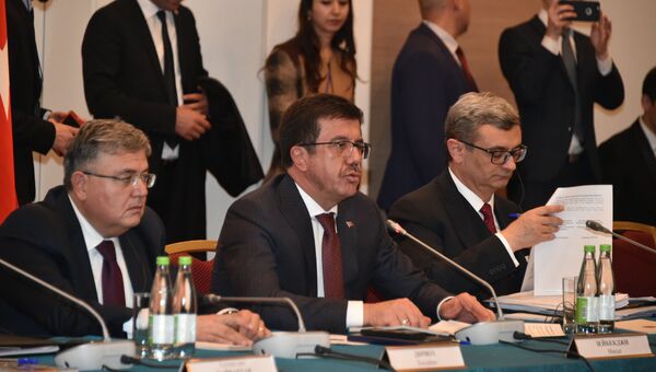 Министр экономики Турции Нихат Зейбекджи на заседании смешанной межправительственной Российско-Турецкой комиссии. 21 октября 2017