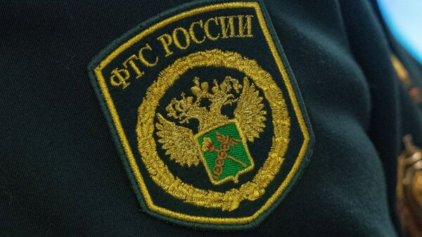 Шеврон на форме сотрудника Федеральной таможенной службы России