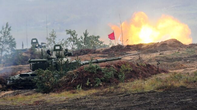 Танк Т-72Б3 во время учений Запад-2017