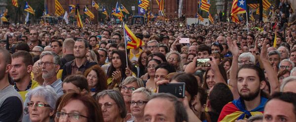 LIVE: Сторонники независимости Каталонии проводят митинг в Барселоне