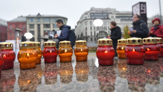 Акция Возвращение имен на Лубянской площади в Москве. Архивное фото