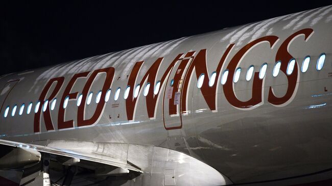 Самолет Airbus A321 авиакомпании Red Wings. Архивное фото