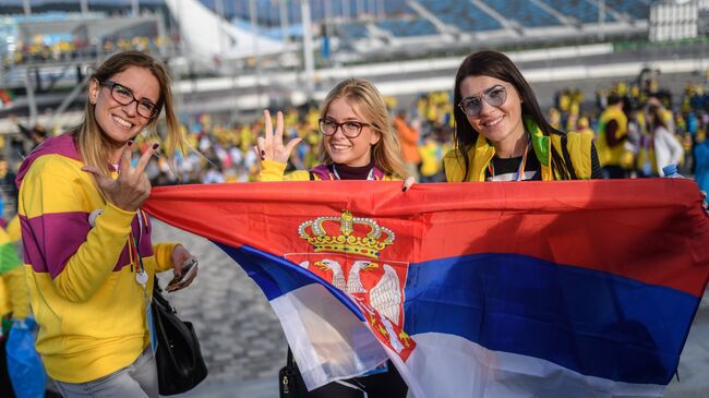 Участники Всемирного фестиваля молодежи и студентов в Олимпийском парке в Сочи