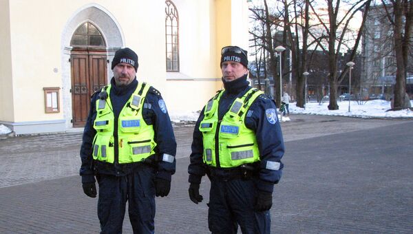 Полиция на площади Свободы в Таллине. Архивное фото
