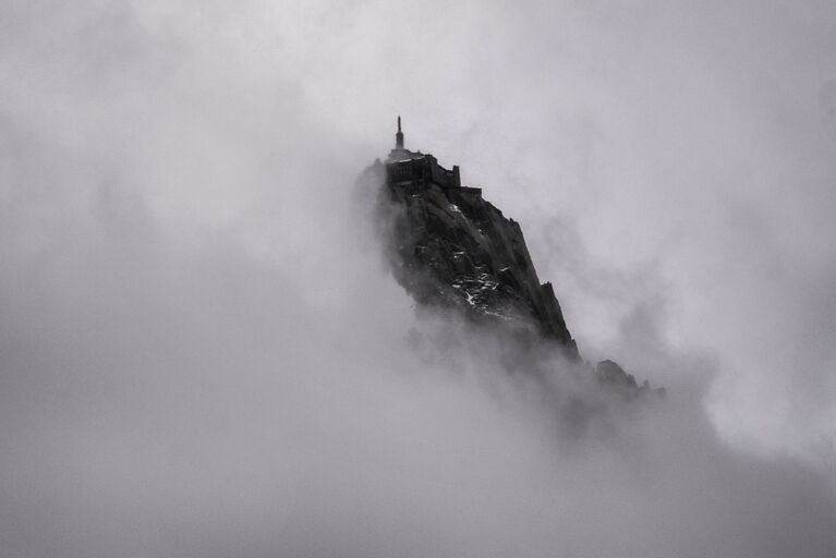 Замок Aiguille Du Midi, французские Альпы