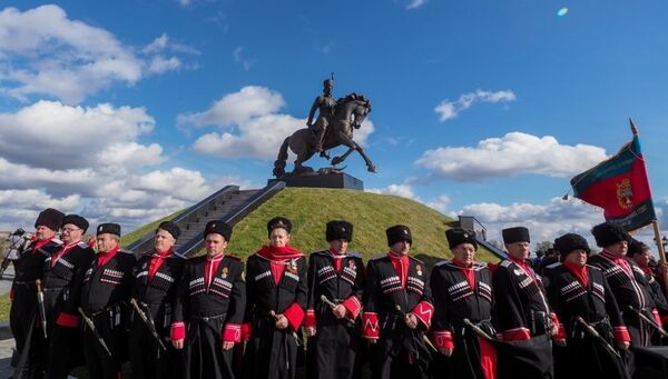 Открытие памятника герою Отечественной войны 1812 года, донскому атаману Матвею Платову. 1 ноября 2017