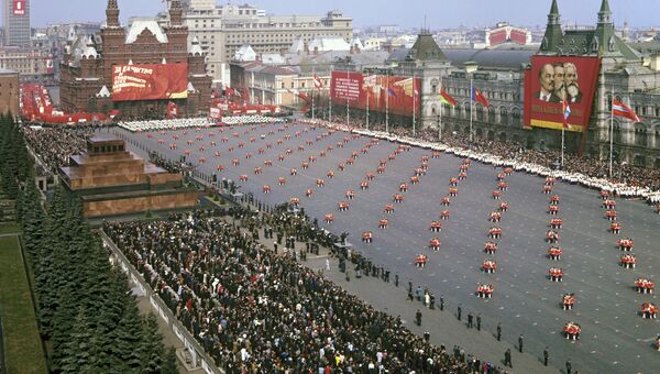 Парад физкультурников на Красной площади 1 мая