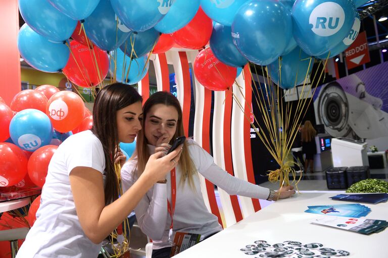 На Russian Internet Week (Неделя российского интернета / RIW) в центральном выставочном комплексе Экспоцентр в Москве